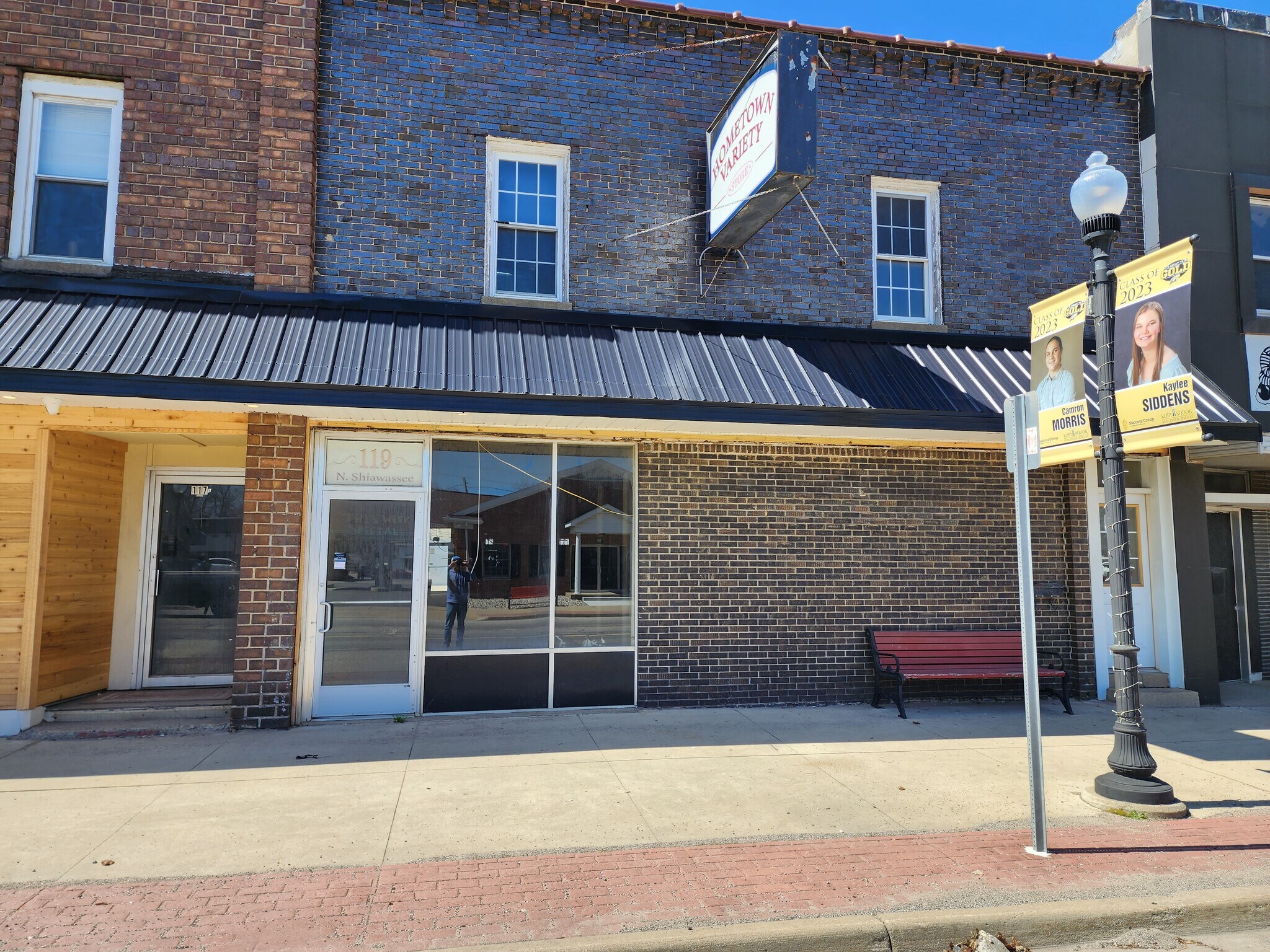 119 N Shiawassee St, Corunna, MI for Rent