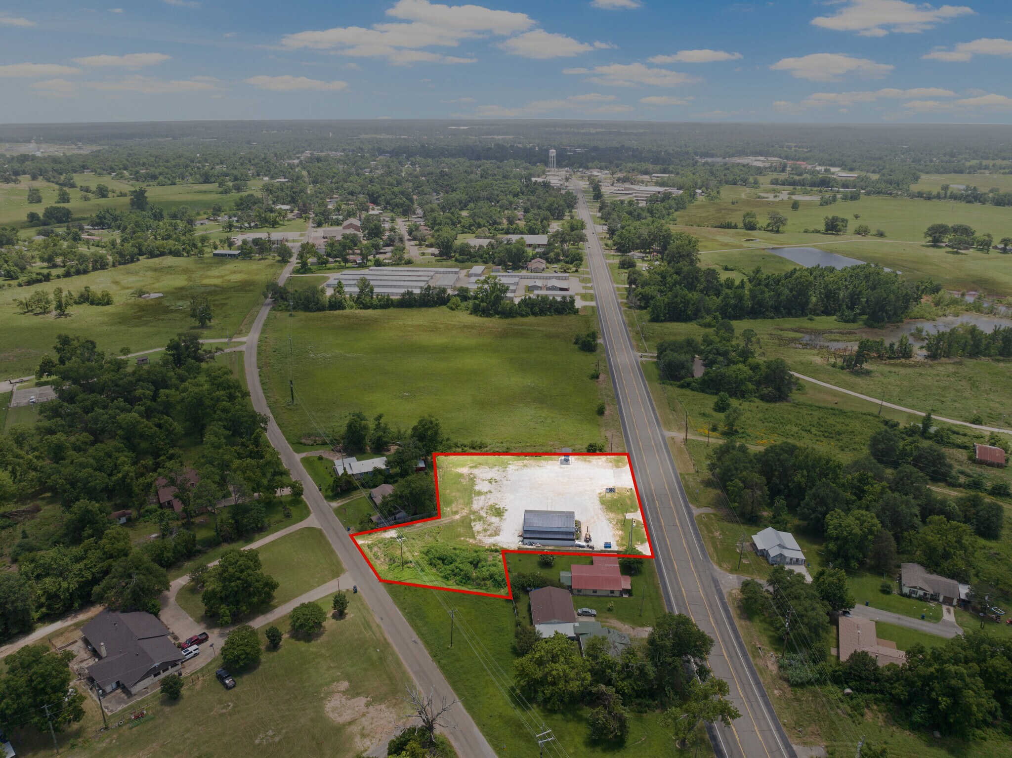 908 W Broadway St, Winnsboro, TX for Sale