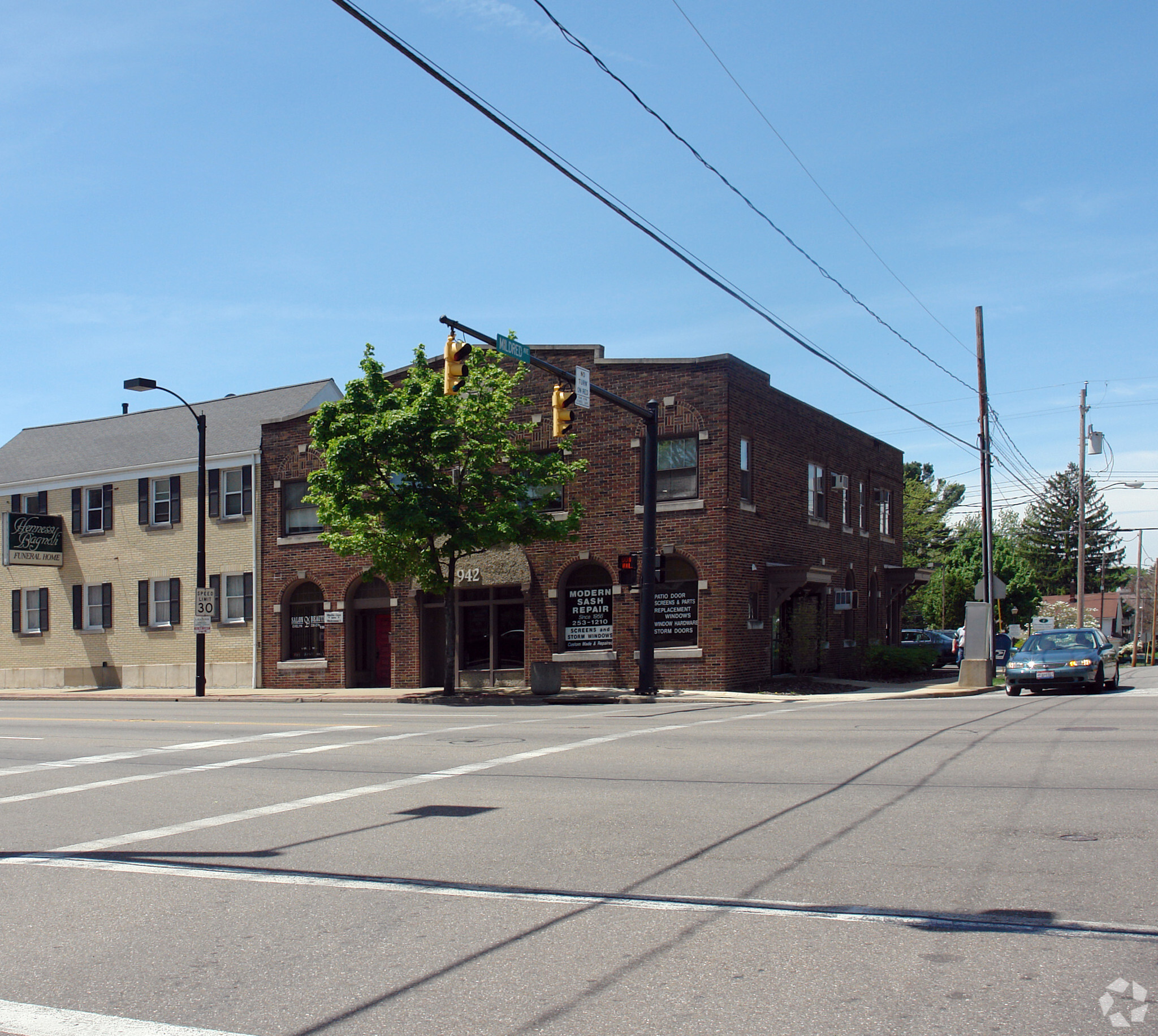 942 N Main St, Akron, OH for Rent