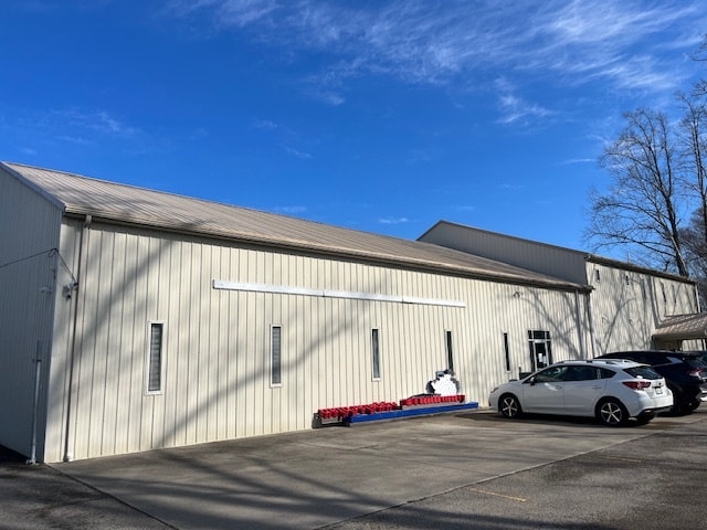 385 Cherry Lawn Rd, Huntington, WV for Rent