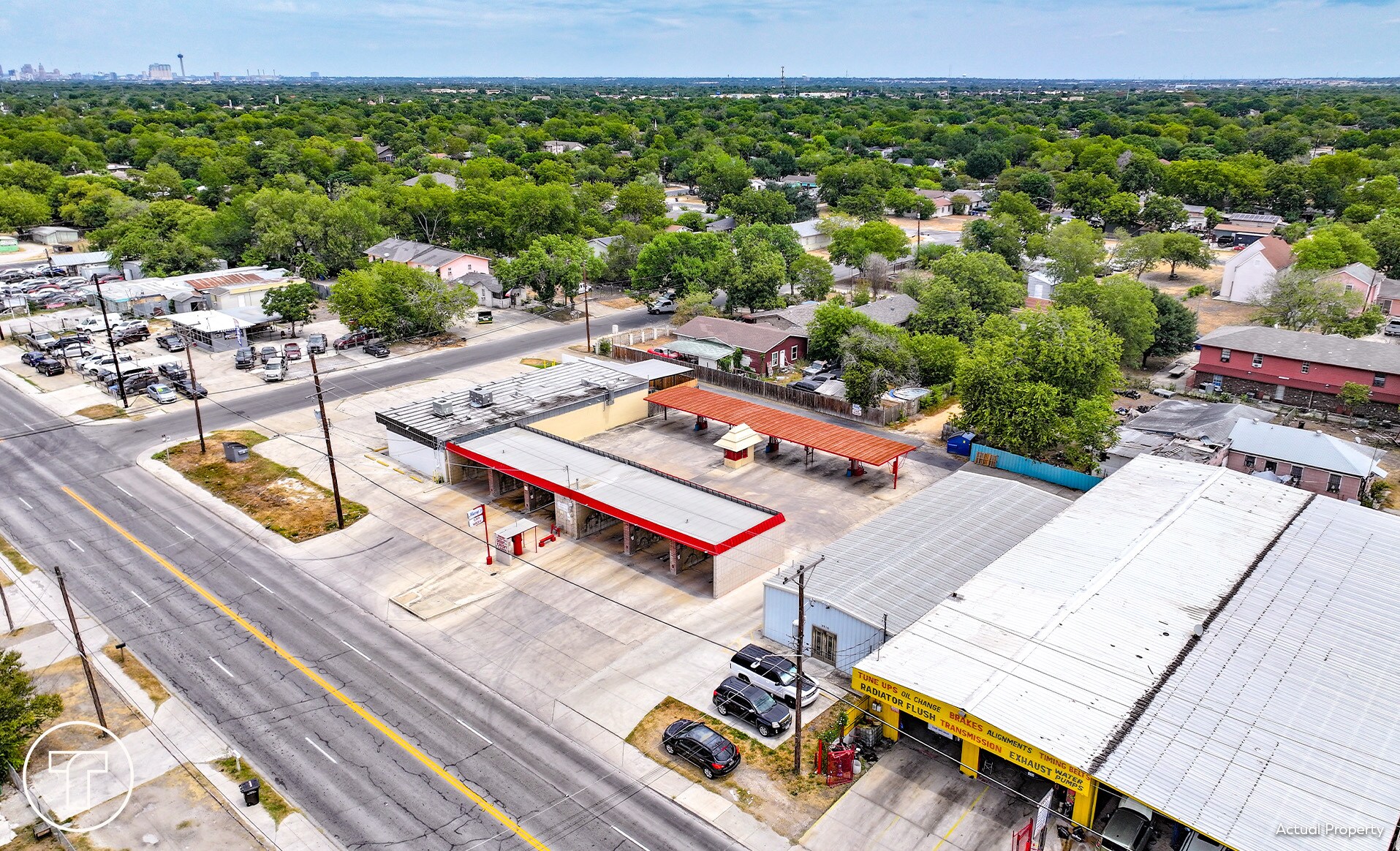 2902 Commercial Ave, San Antonio, TX for Sale