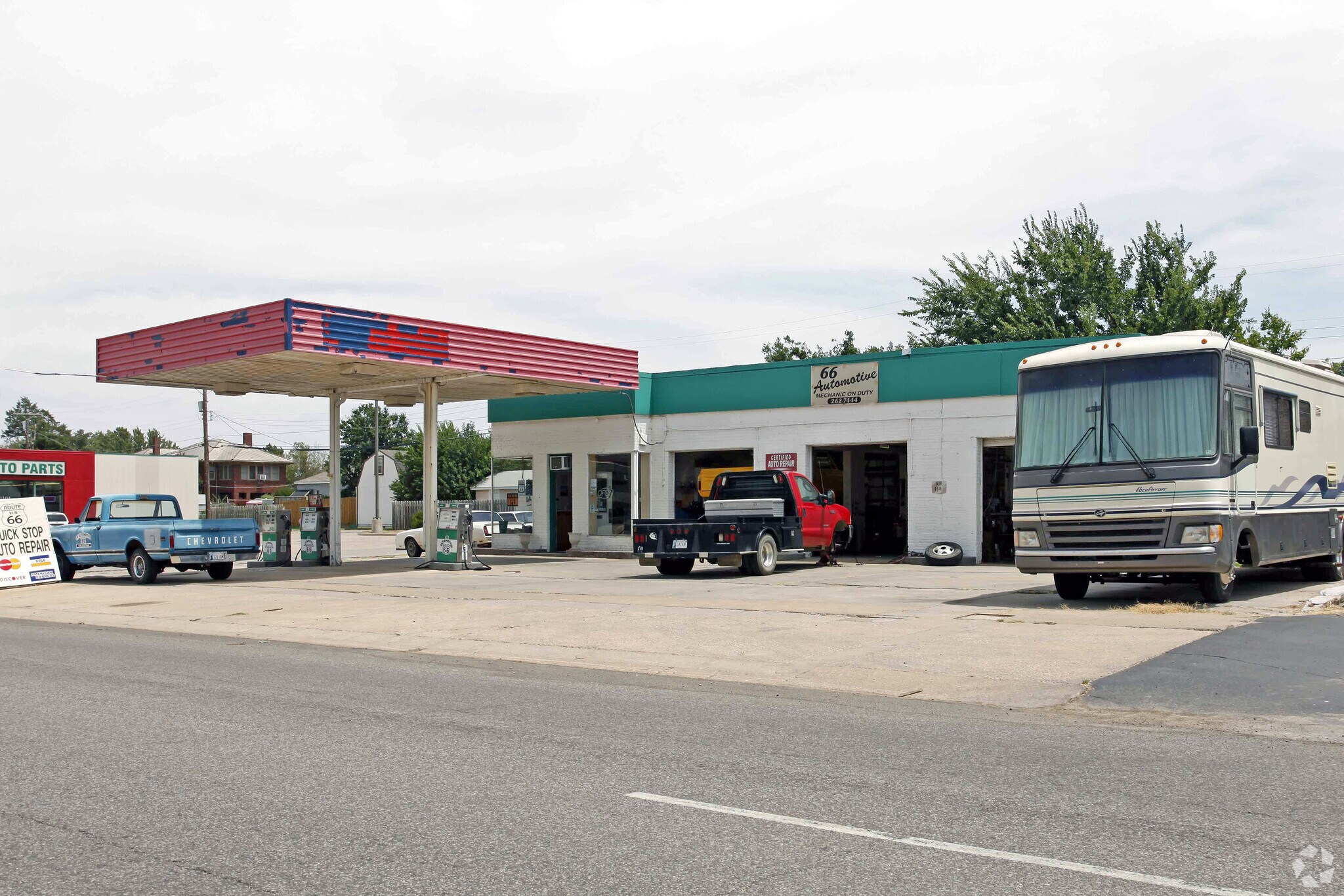 1201 S Rock Island Ave El Reno, OK 73036 Retail Property for Sale on