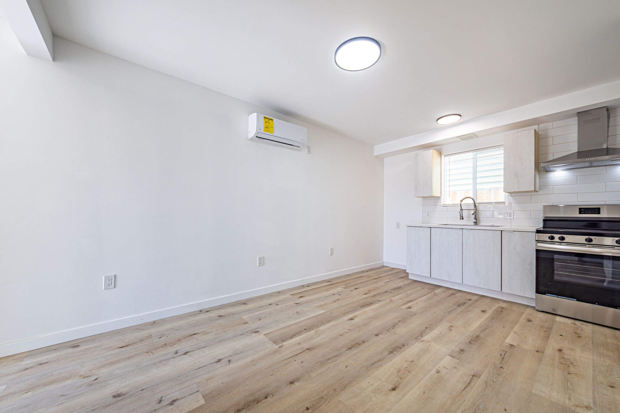 4626 Wall St, Los Angeles, CA for Sale
