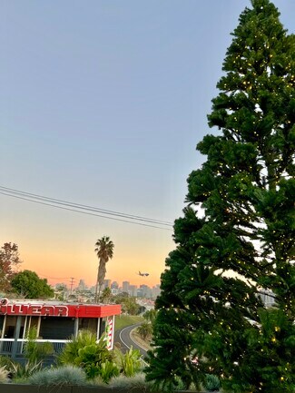 San Diego, CA Office/Residential - 1125 W Olive St