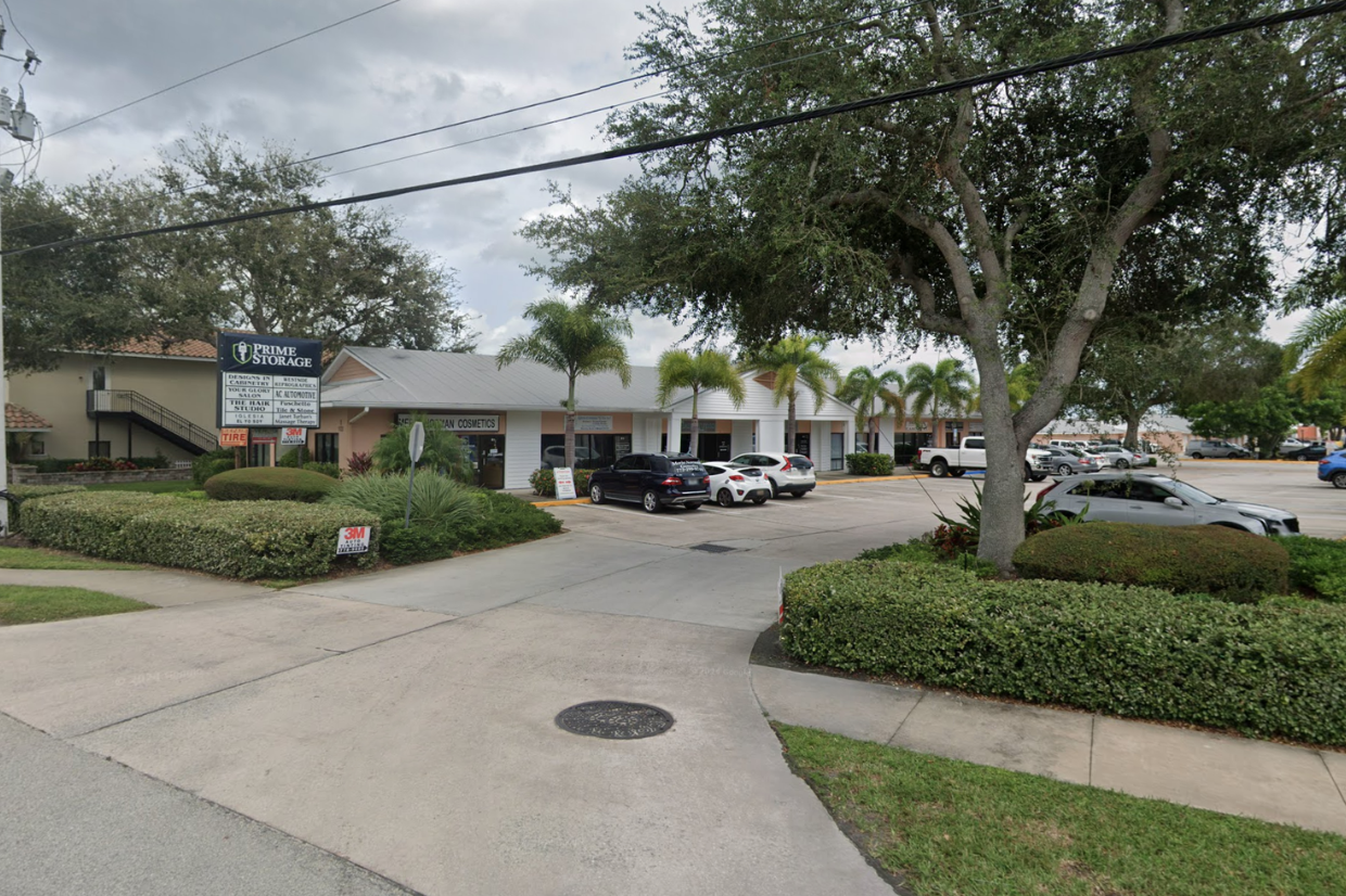 1122 Old Dixie Hwy, Vero Beach, FL for Rent