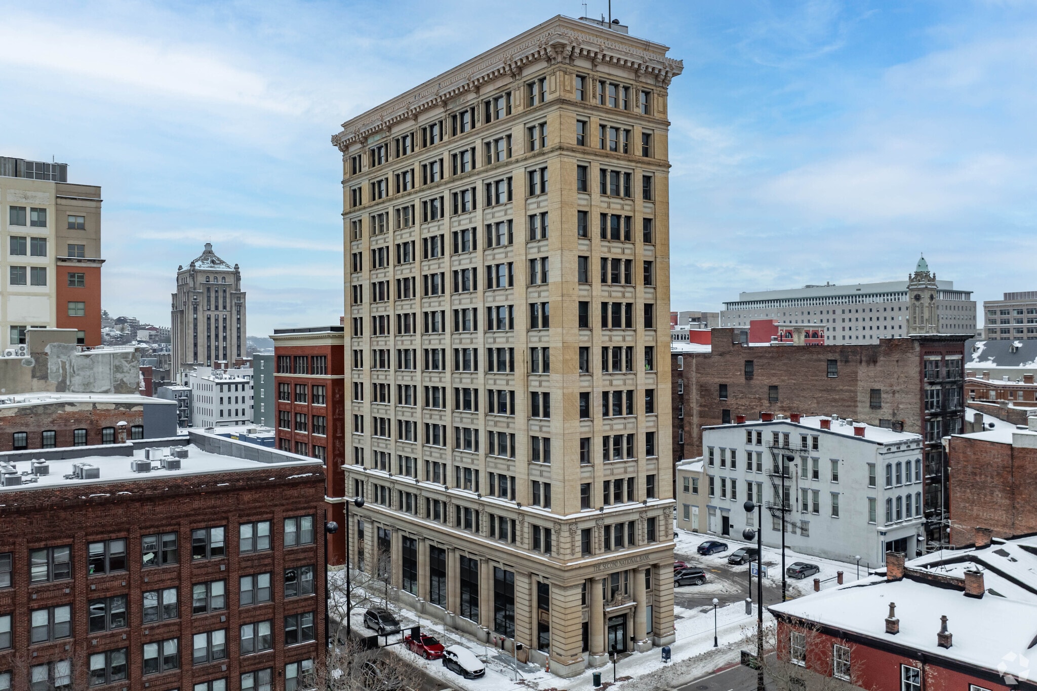 830 Main St, Cincinnati, OH for Rent