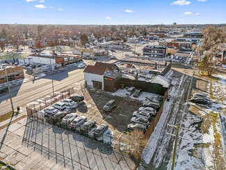 Detroit, MI Retail - 19420 W Warren Ave