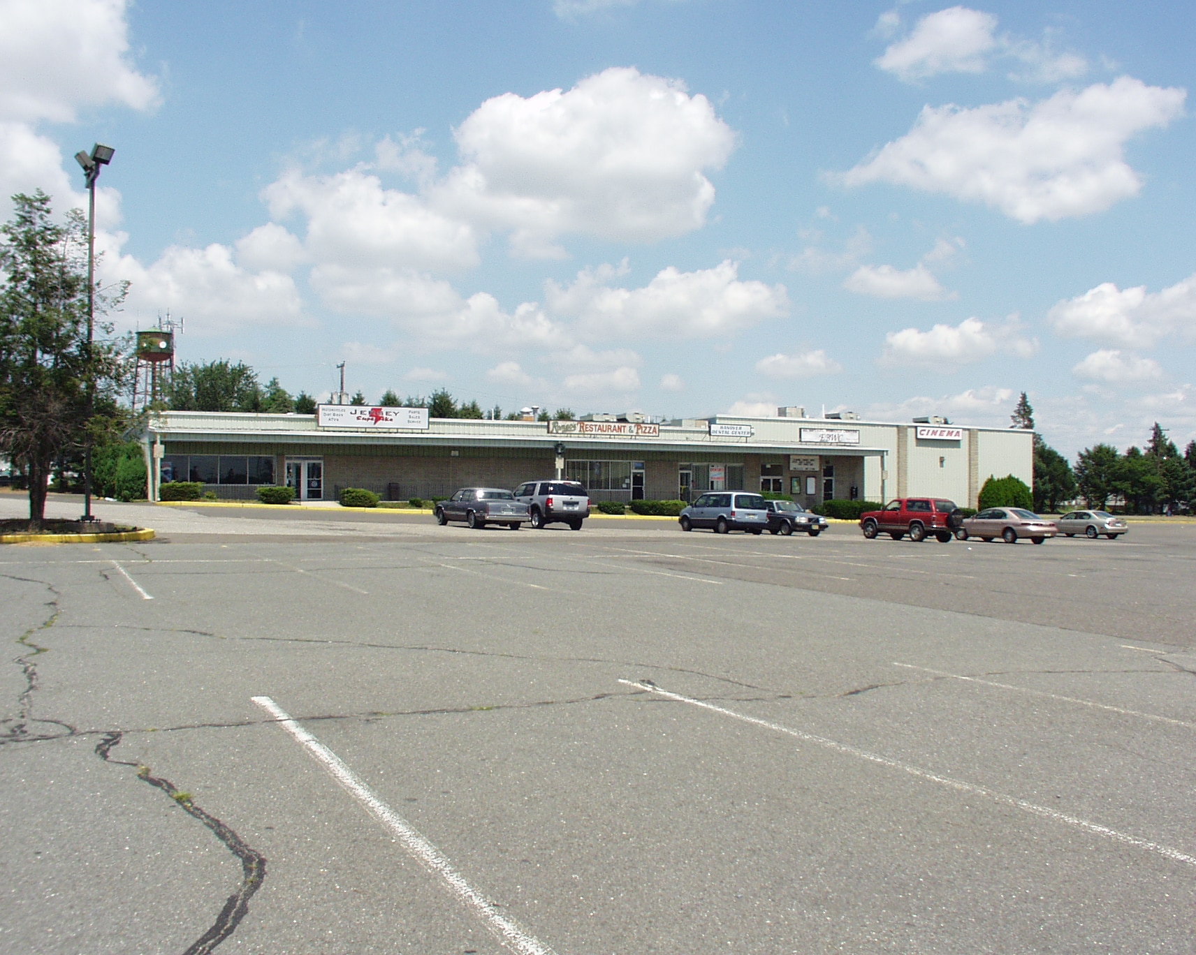 527 Wrightstown Sykesville Rd, Wrightstown, NJ for Sale
