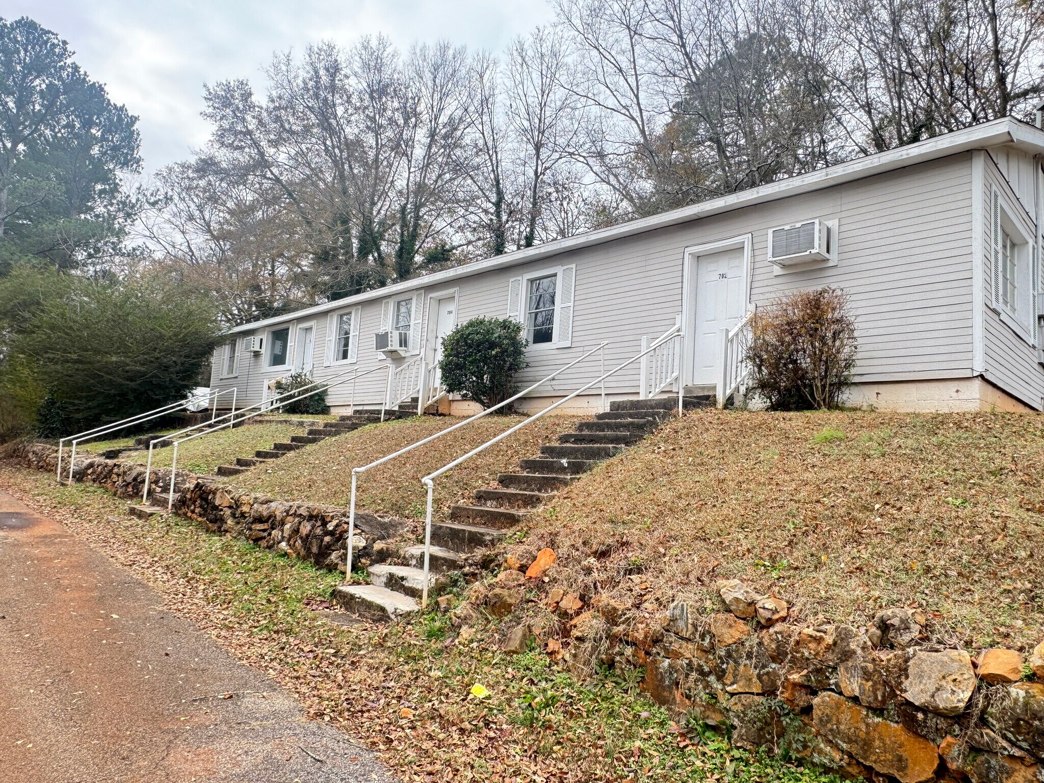 702 Hamm St, Oxford, AL for Sale