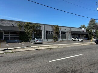 Portland, OR Flex - 2421-2455 SE 11th Ave