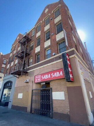 Los Angeles, CA Retail - 3176-3188 W 8th St