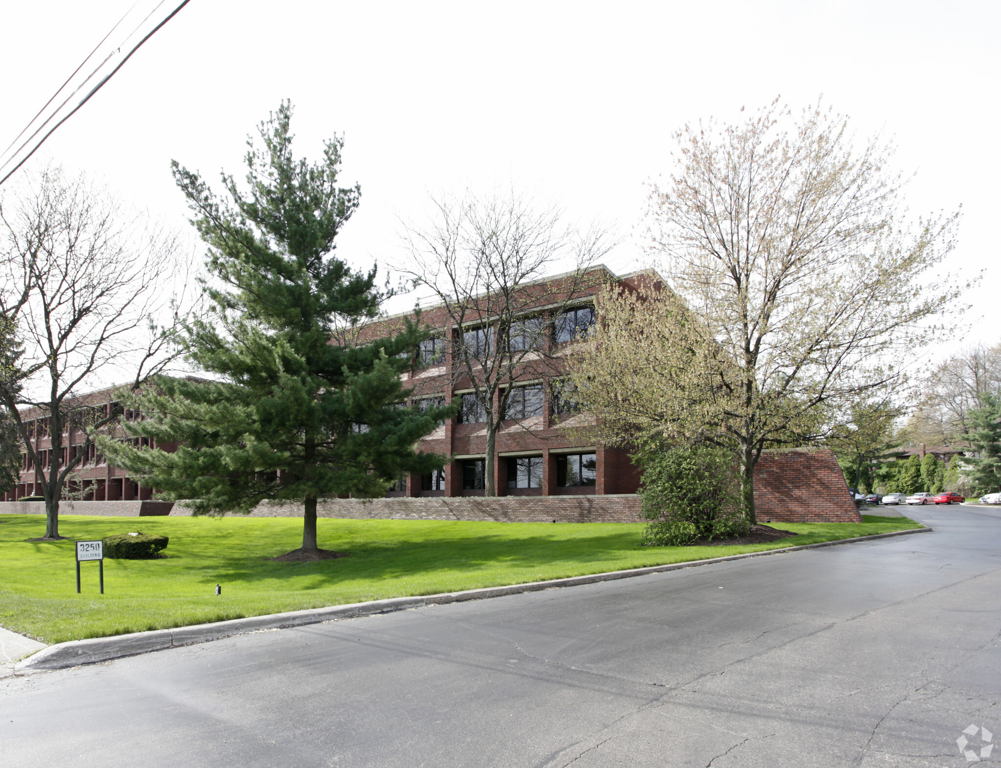 3250 W Market St, Fairlawn, OH for Rent