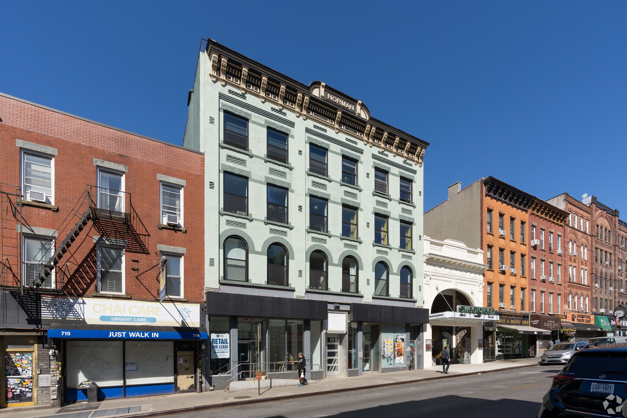 717-721 Manhattan Ave, Brooklyn, NY for Rent