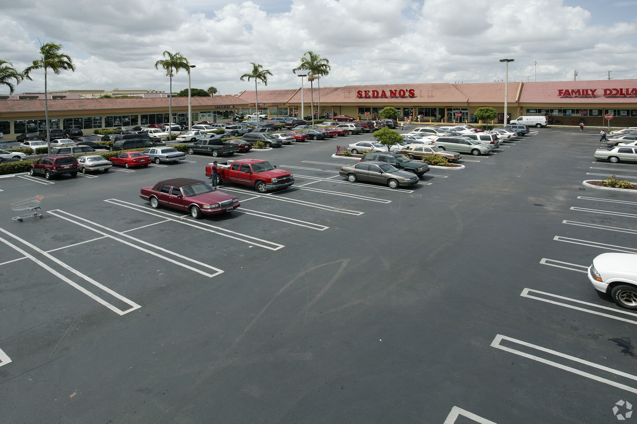 5360 W 16th Ave, Hialeah, FL for Rent