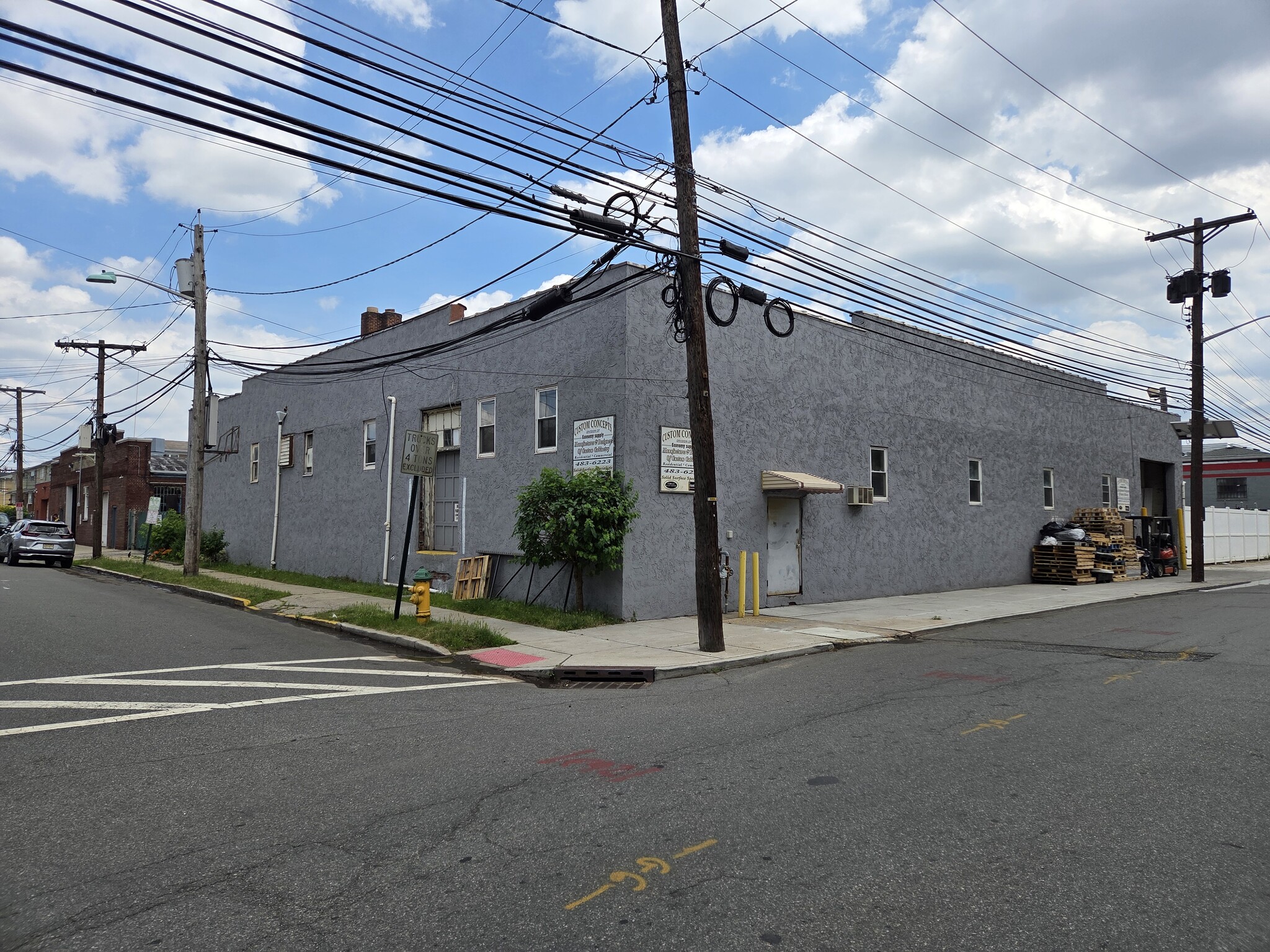 300 1st St, Harrison, NJ for Sale