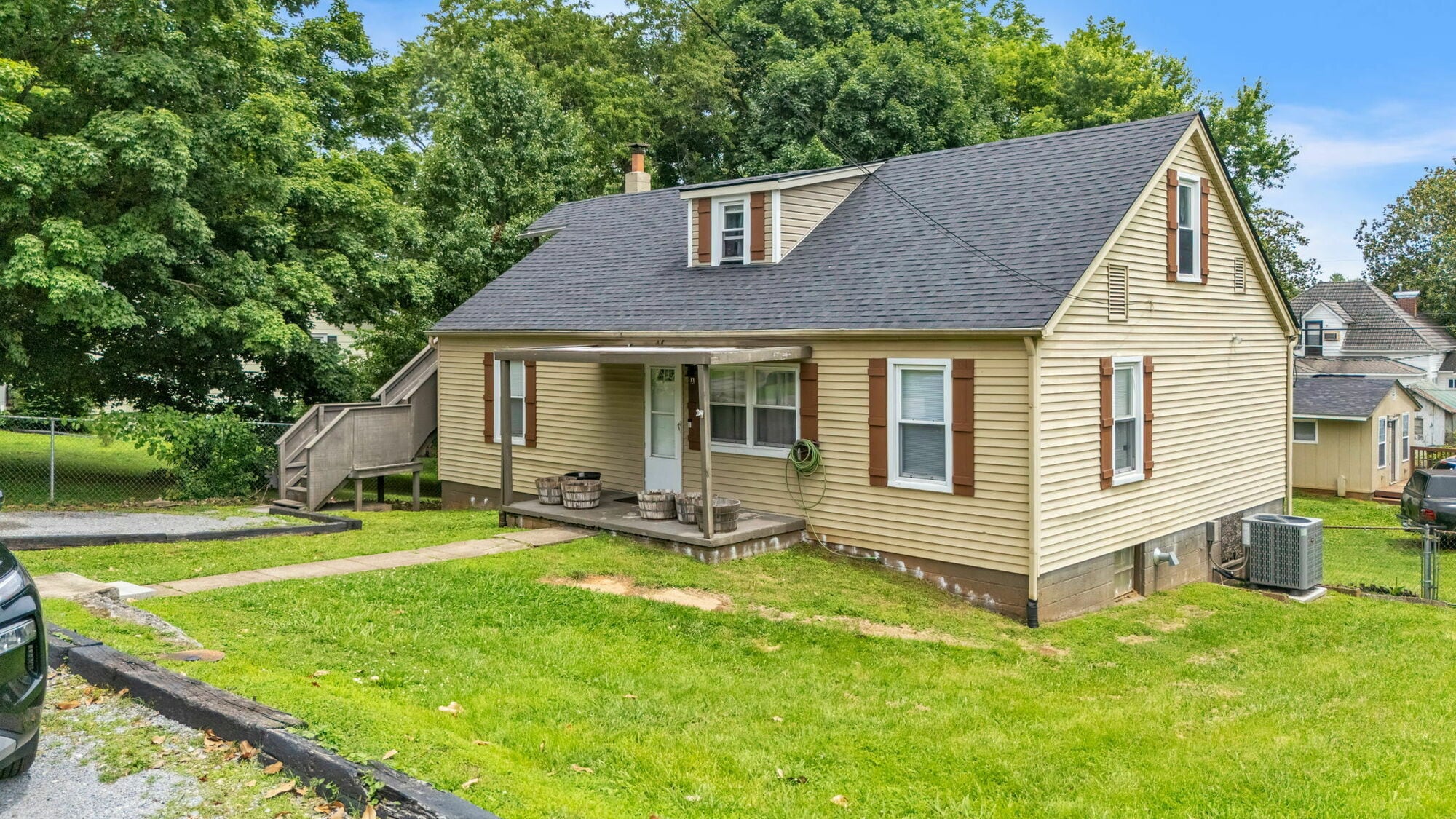 512 Balsam Dr, Knoxville, TN for Sale
