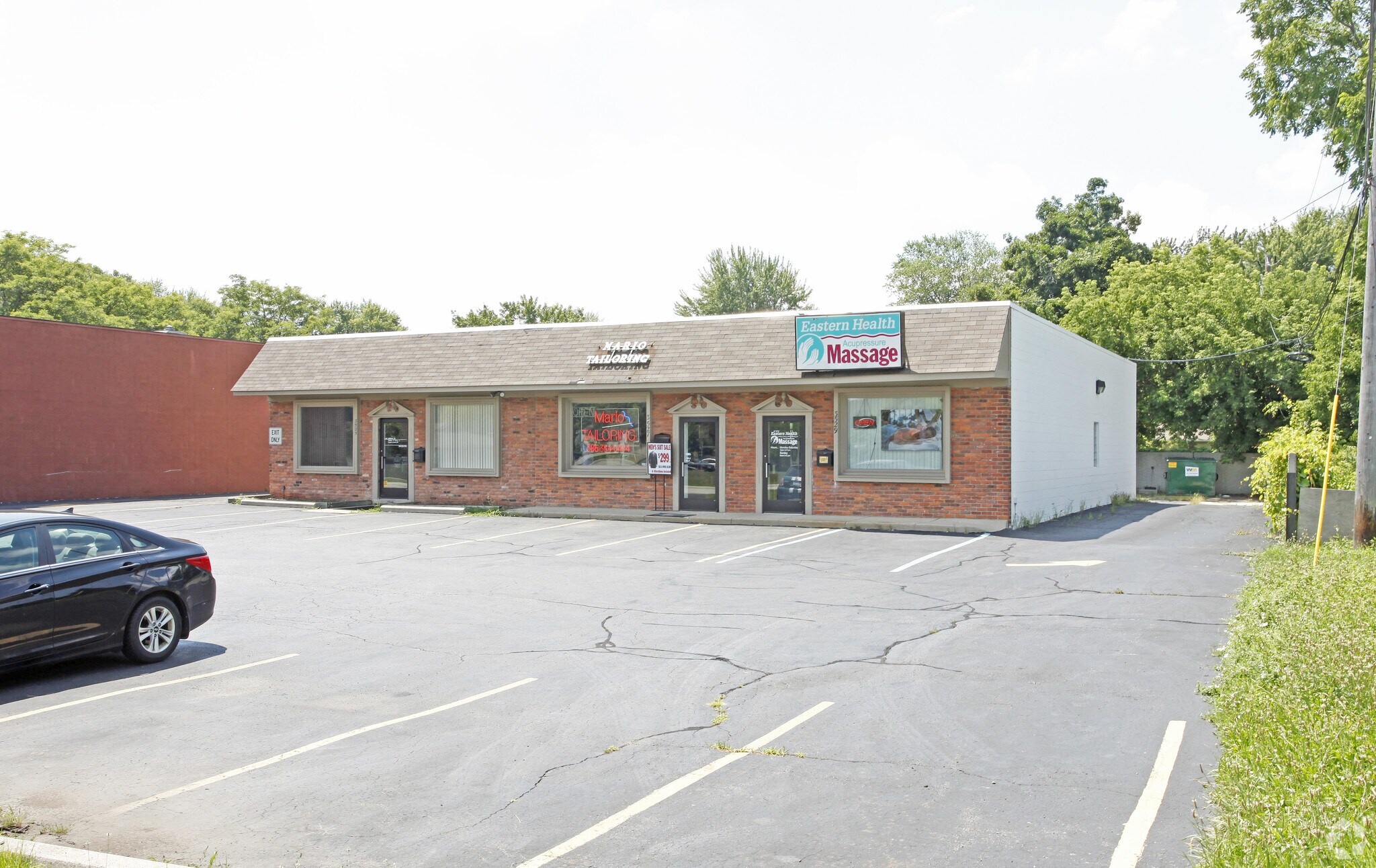 3525-3529 Rochester Rd, Troy, MI for Rent