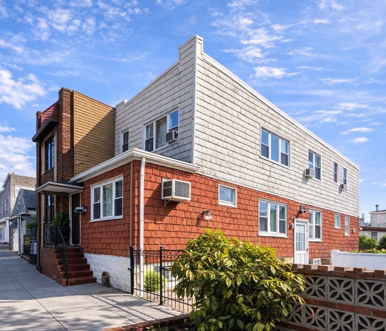 7215 73rd St, Glendale, NY for Sale