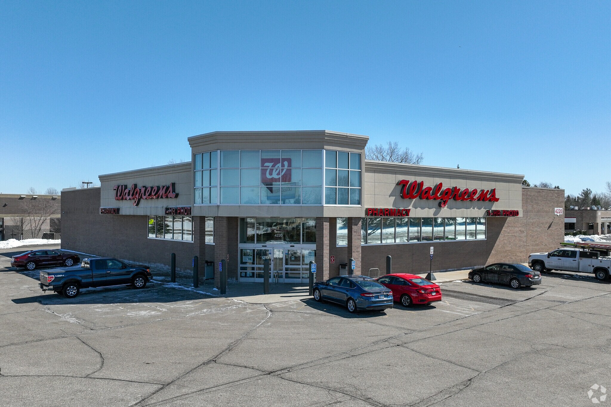 4220 Lexington Ave S, Eagan, MN for Sale