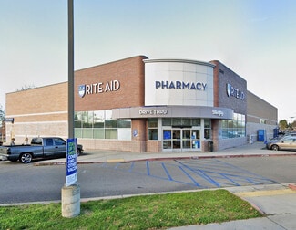 Selma, CA Drug Store - 2640 Floral Ave