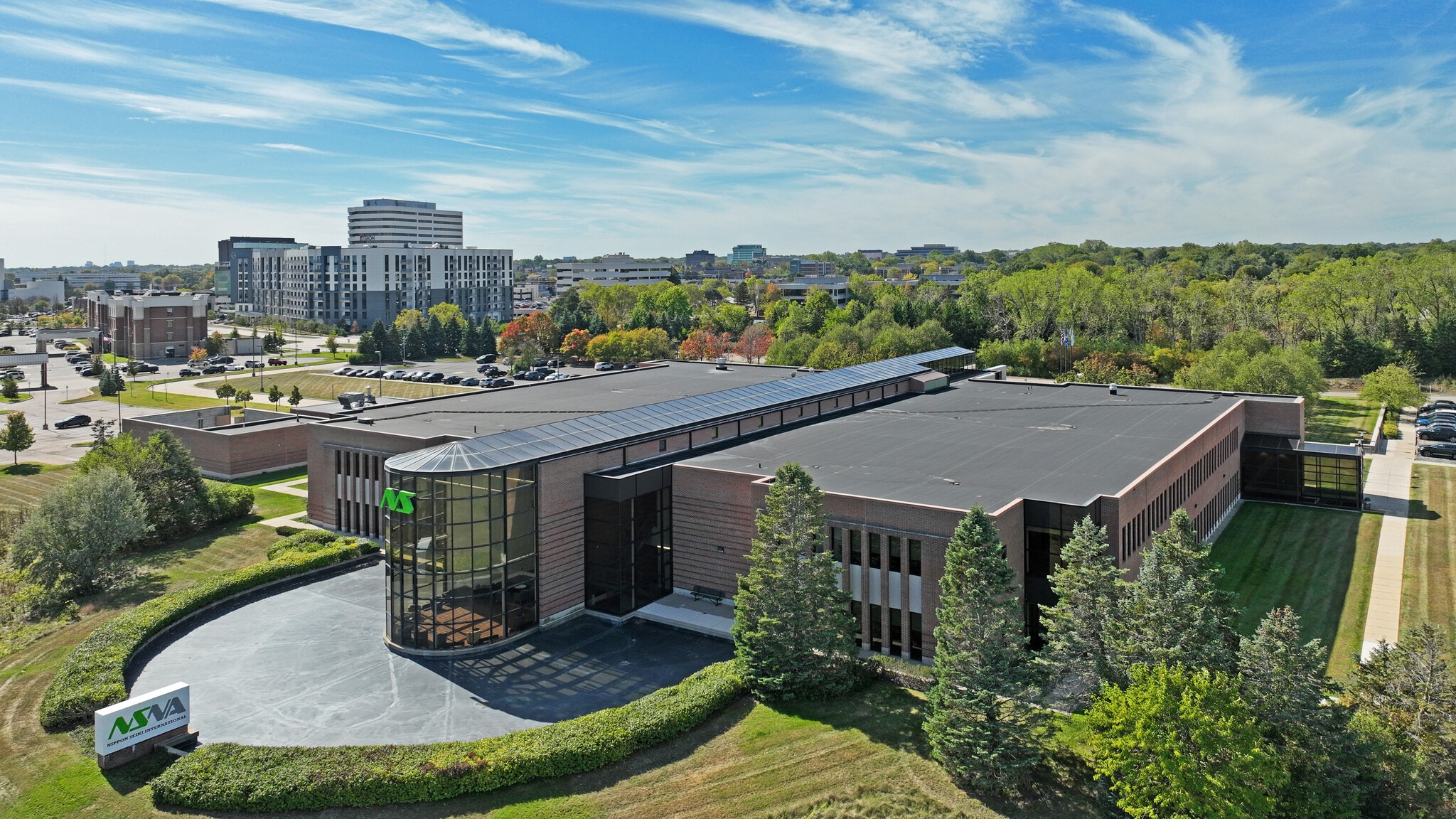 600 Wilshire Dr, Troy, MI for Sale