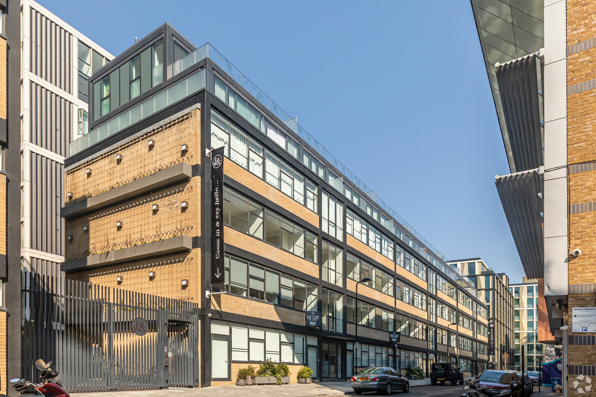 5-9 Long St, London, LND for Sale
