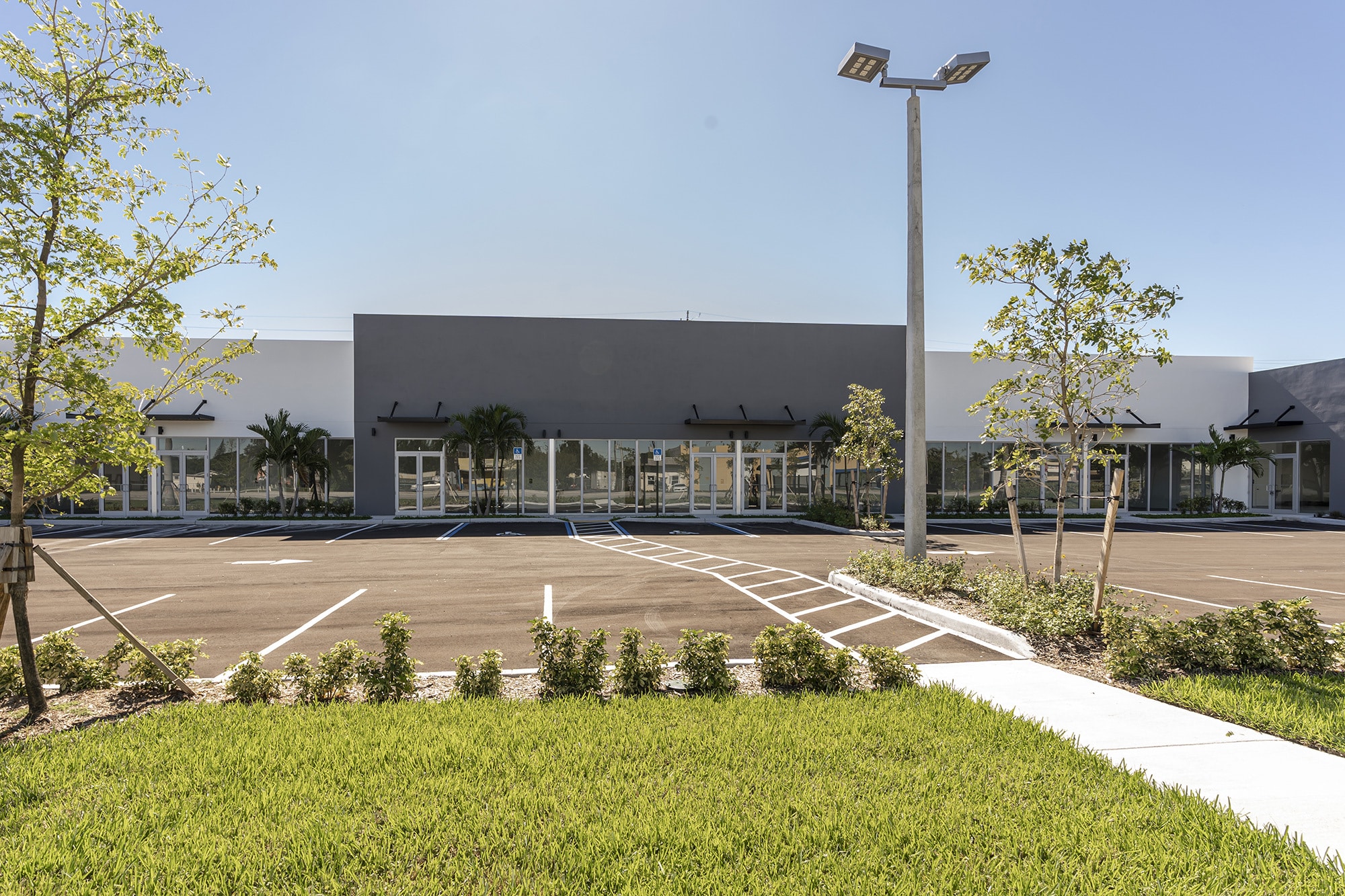 4250 W Hallandale Beach Blvd, Pembroke Park, FL for Rent
