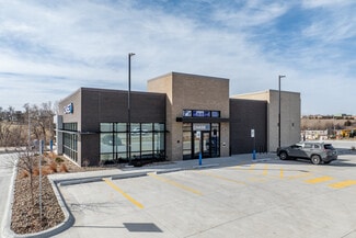 Gretna, NE Bank - 19507 Oakmont Dr