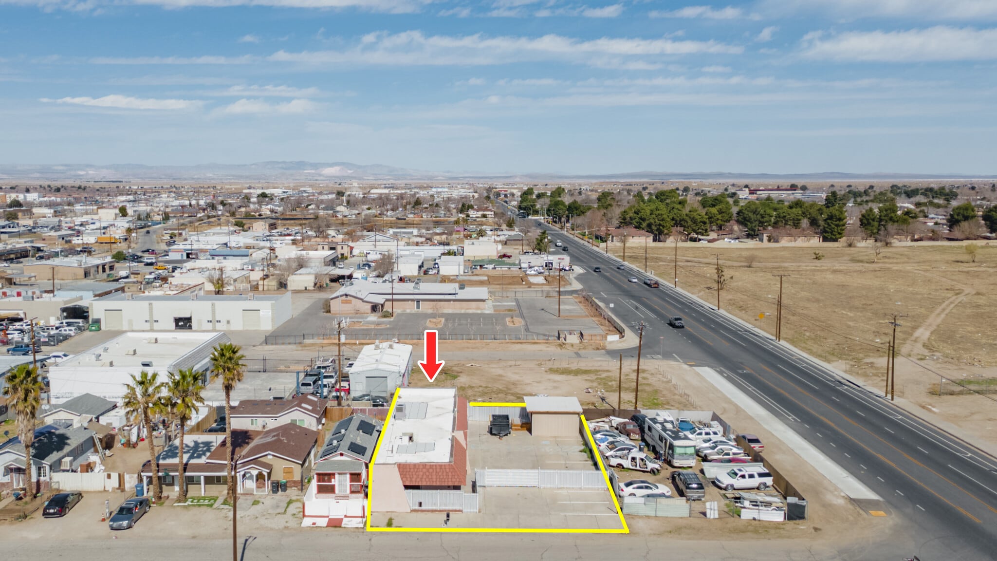 113 W Pillsbury St, Lancaster, CA for Sale