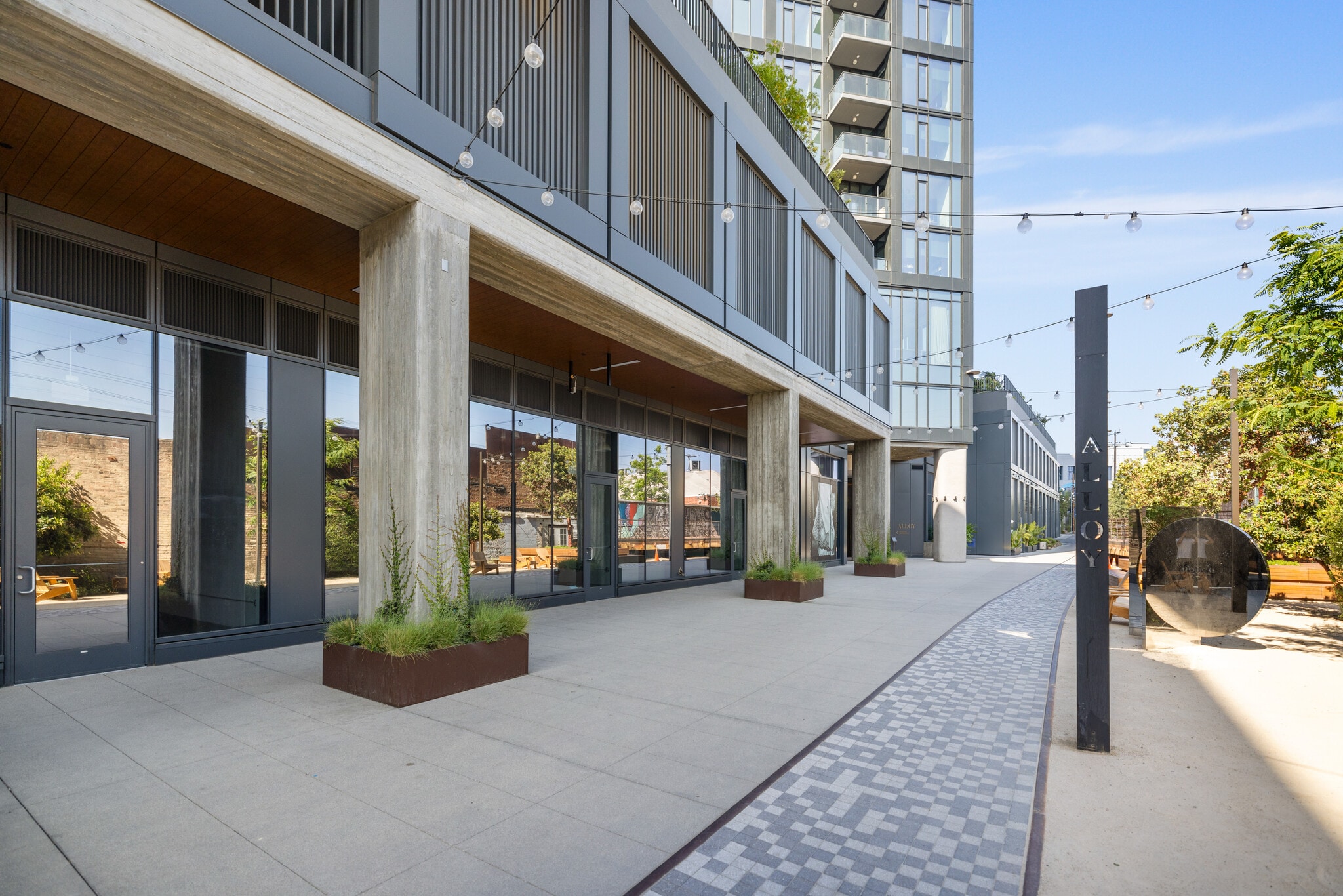 525 S Santa Fe Ave, Los Angeles, CA for Rent