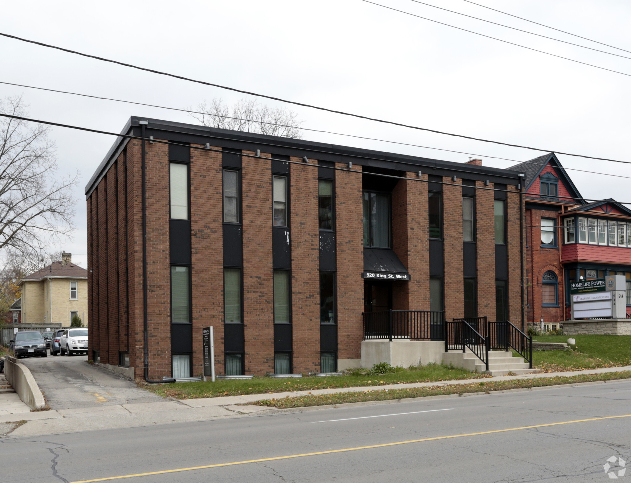 920 King St W, Kitchener, ON for Sale