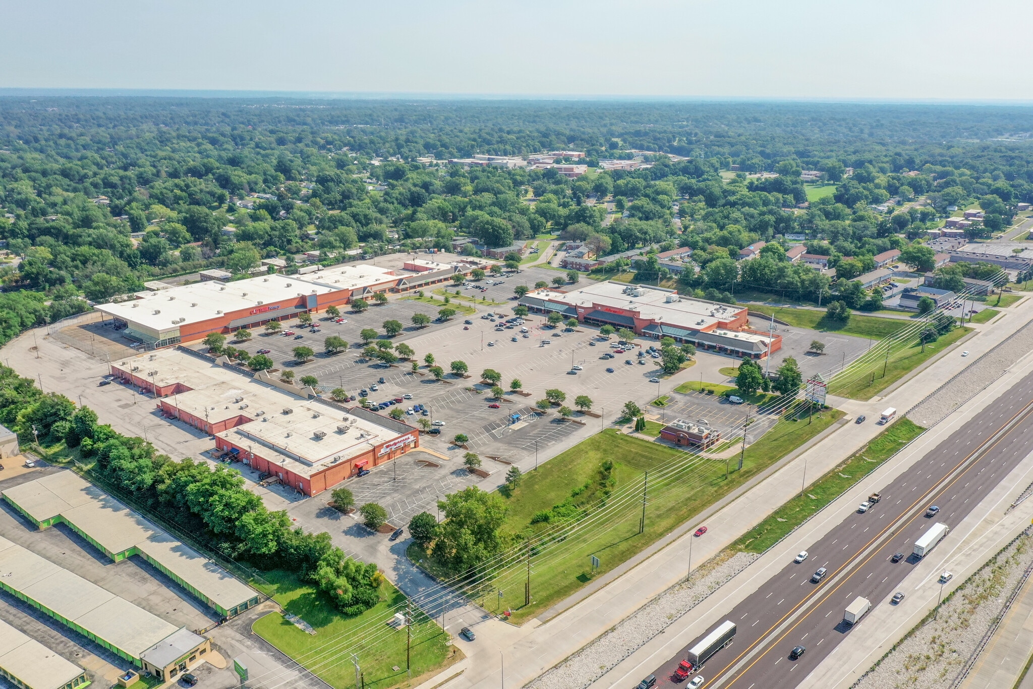 2-78 Grandview Plaza Shopping Ctr, Florissant, MO for Rent