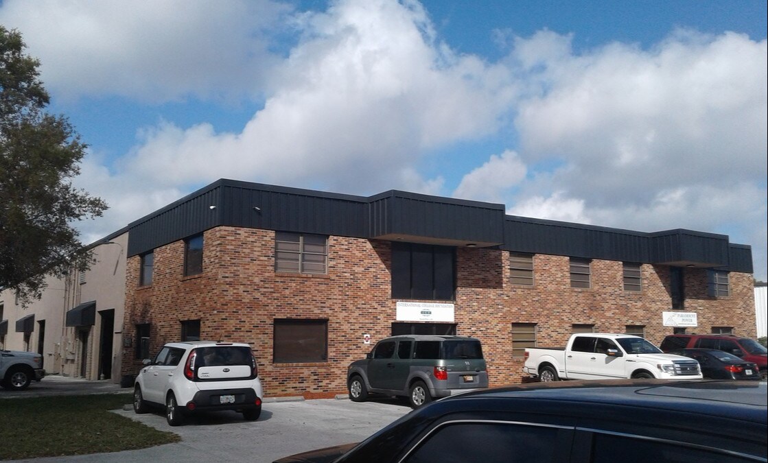 7855 126th Ave, Largo, FL for Rent