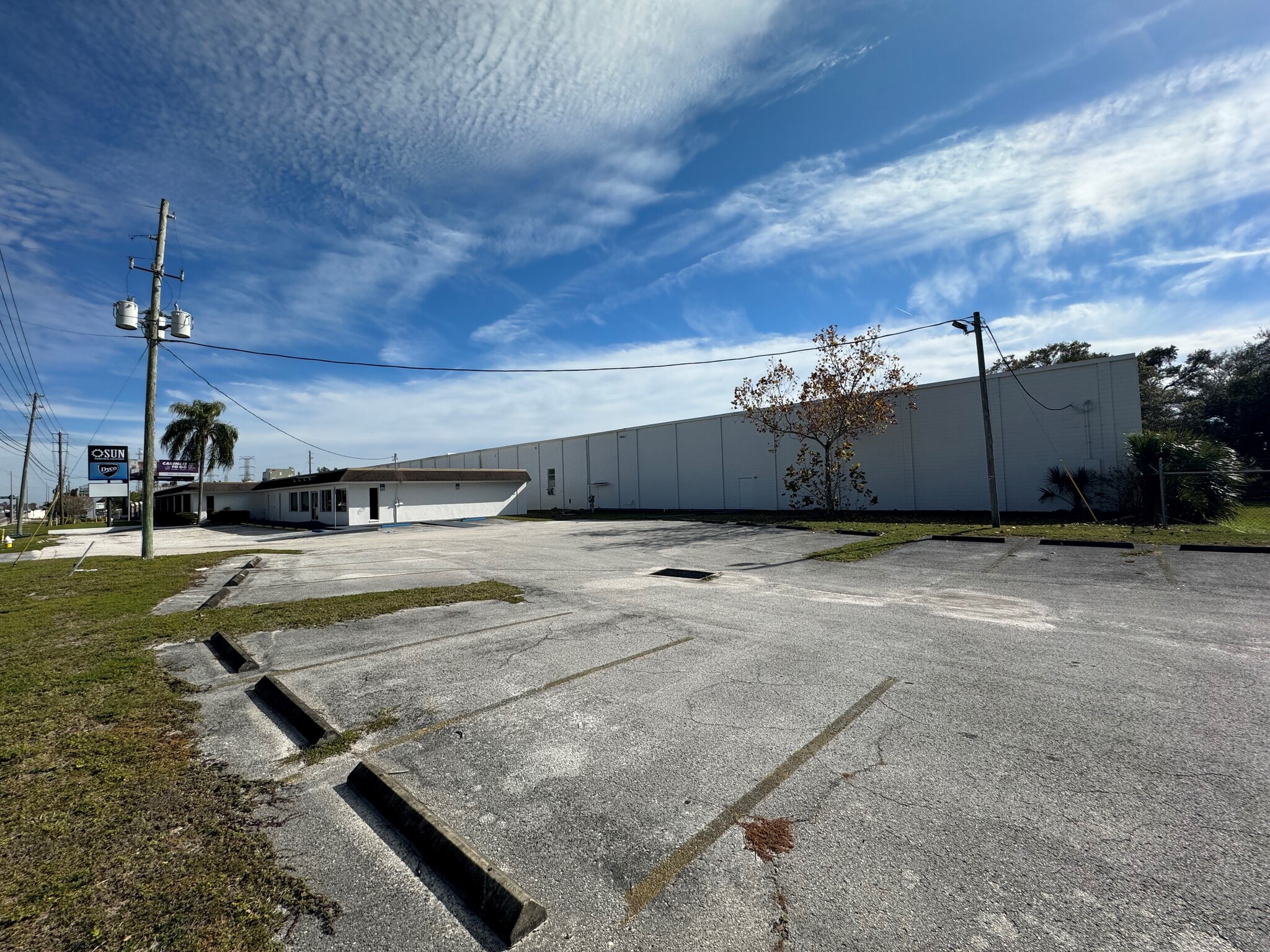 5850 Ulmerton Rd, Clearwater, FL for Rent