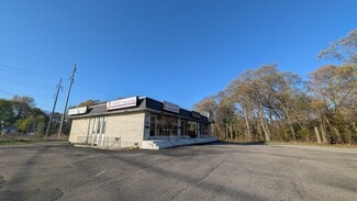 Warwick, RI Freestanding - 650 Greenwich Ave