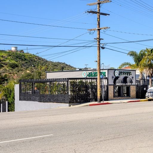 6500 Foothill Blvd Tujunga, CA 91042 Retail Property for Lease on