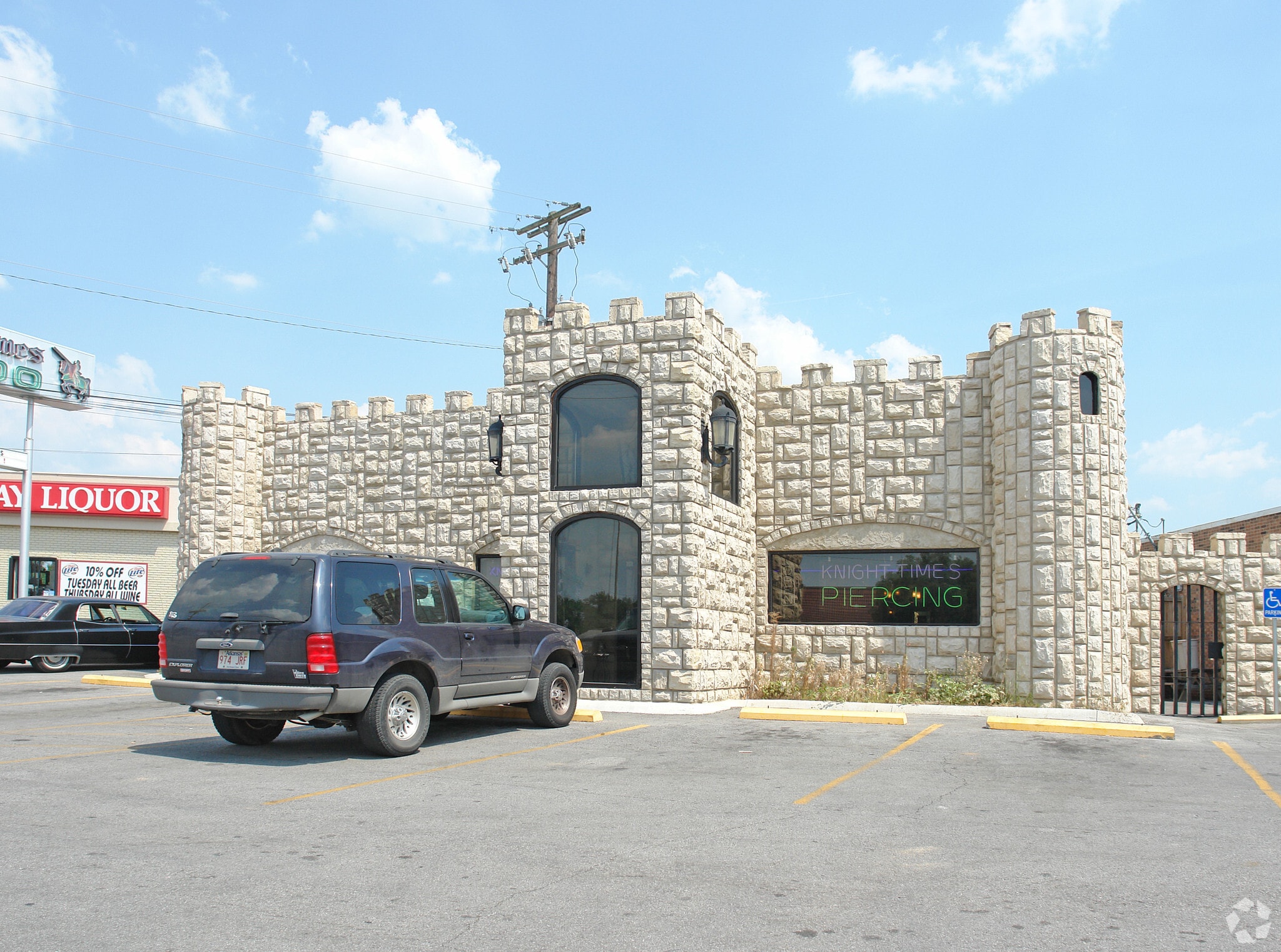 3014 N College Ave, Fayetteville, AR for Sale