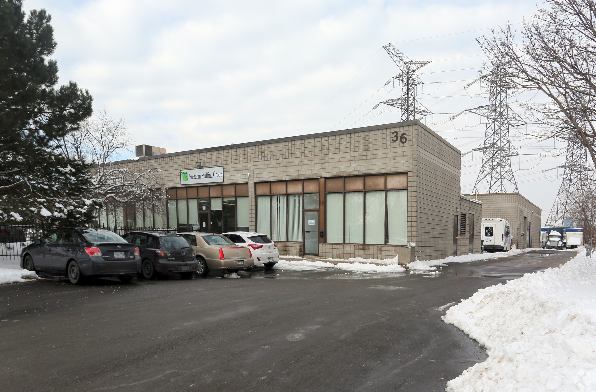36 Bessemer Ct, Concord, ON for Rent
