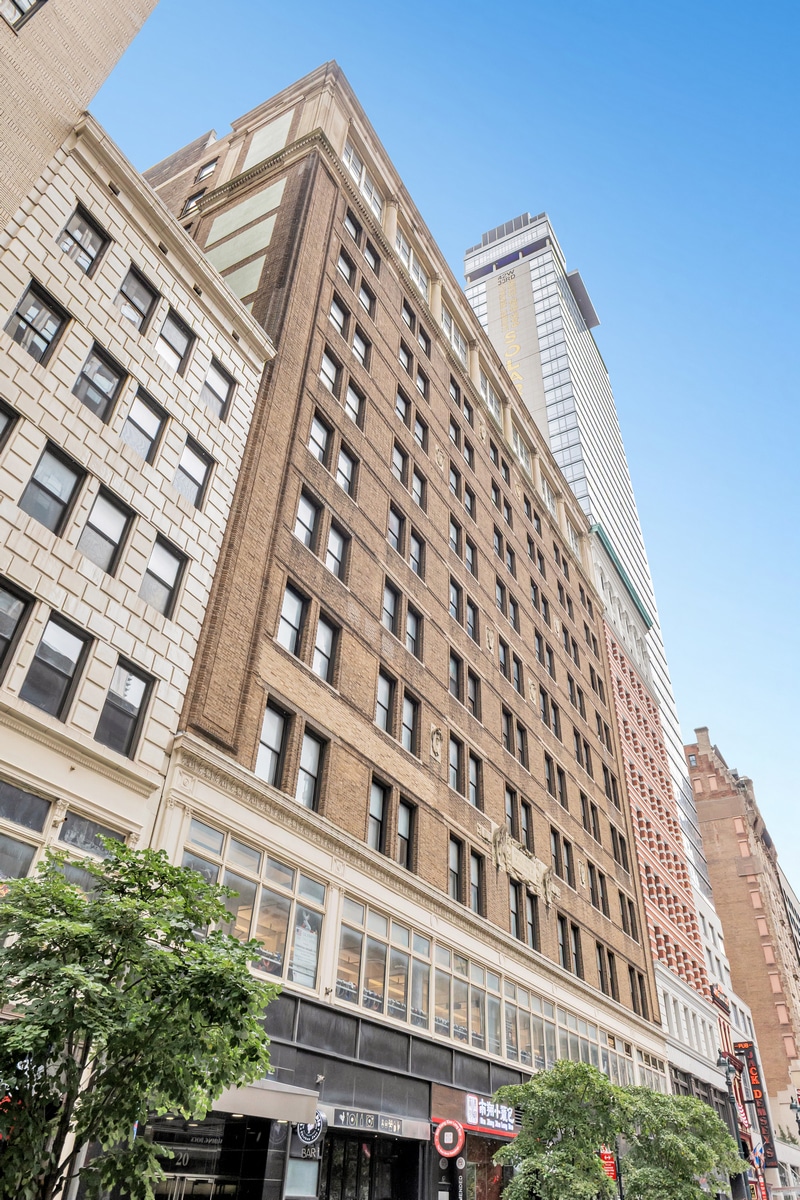 20-28 W 33rd St, New York, NY for Sale