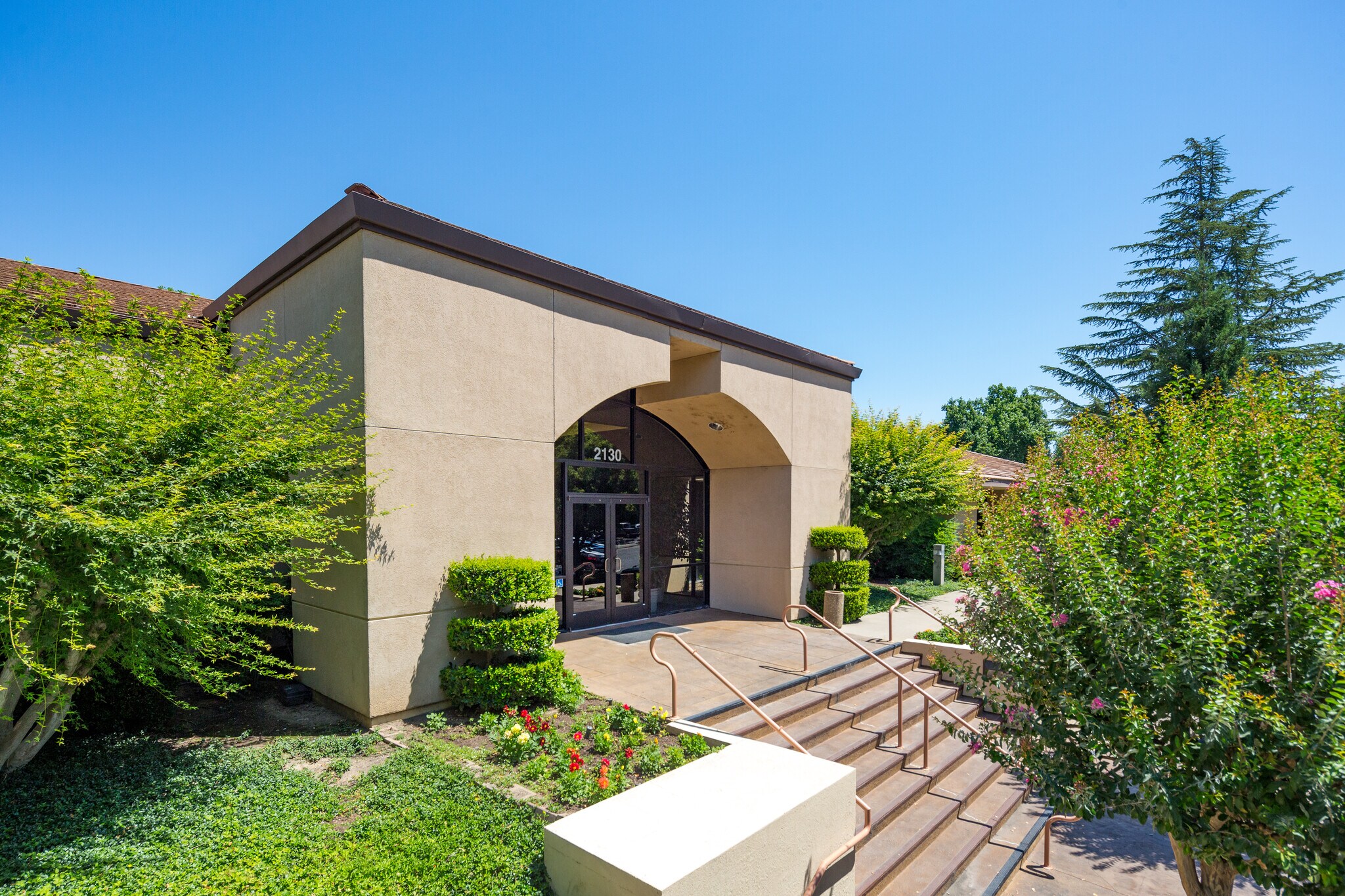 2130 Professional Dr, Roseville, CA for Rent