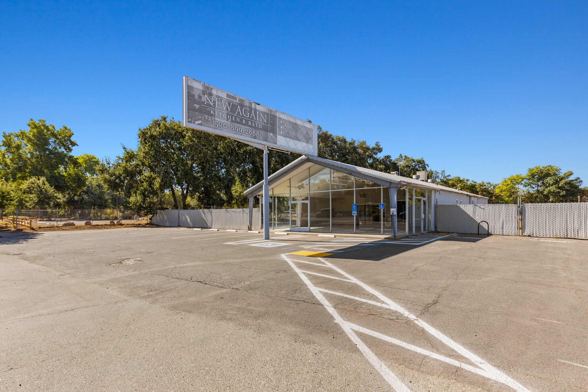 2502 Park Ave Chico, CA 95928 Industrial Property for Lease on
