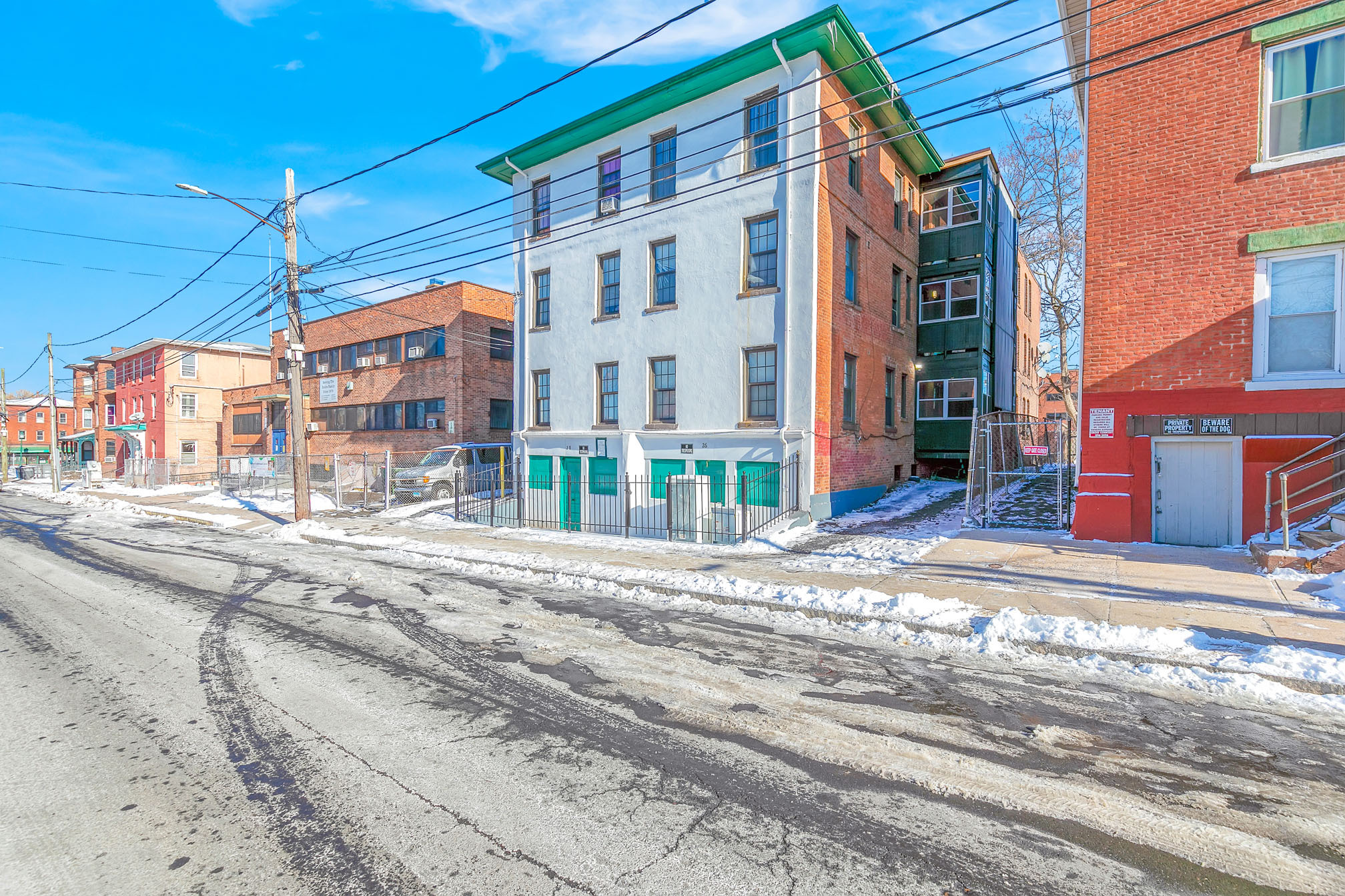 26-28 Lawrence St, Hartford, CT for Sale