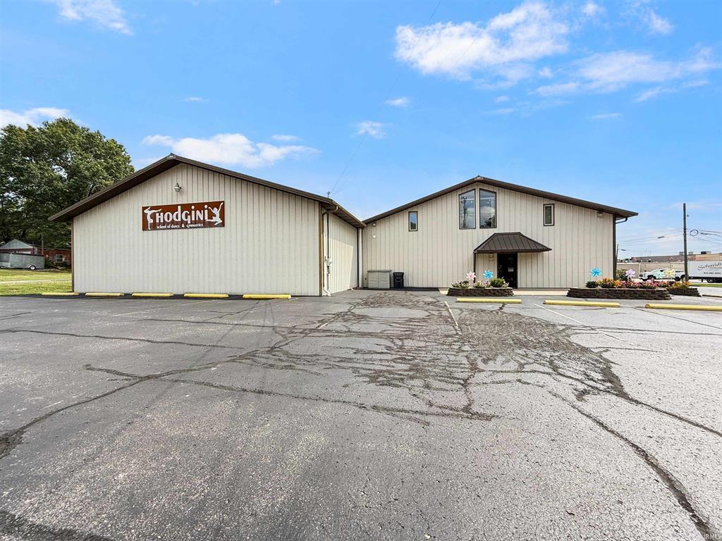 412 N Truman Rd, Jasper, IN for Sale