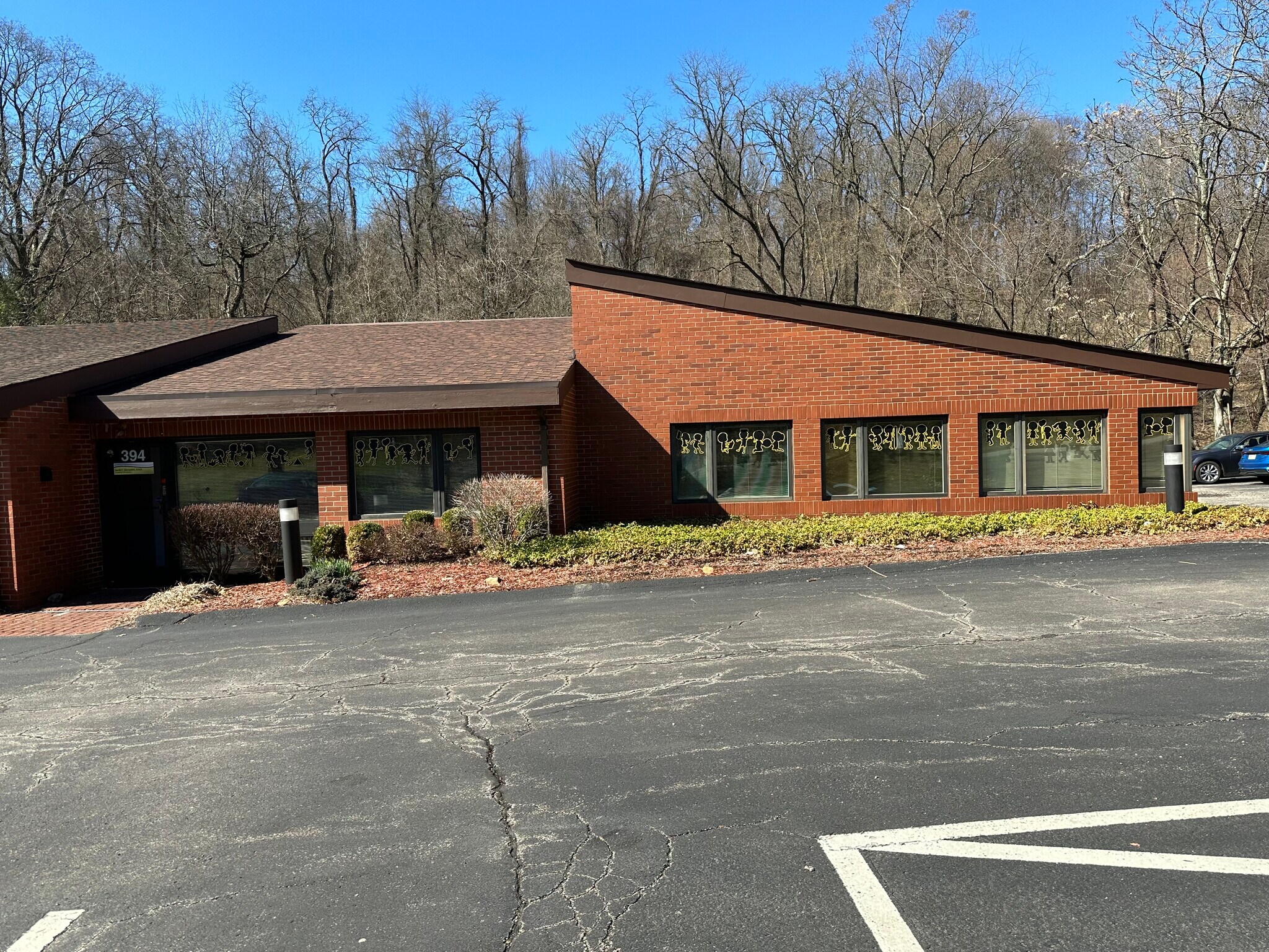 394 Rodi Rd Pittsburgh, PA 15235 Office Property for Lease on