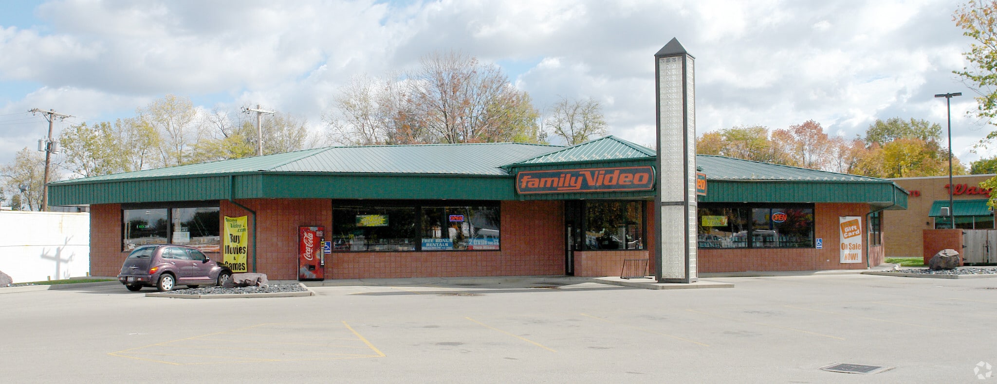 1896 S Maple Ave, Fairborn, OH for Rent