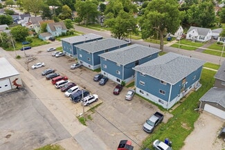Cedar Rapids, IA Apartments - 802-816 15th Ave SW