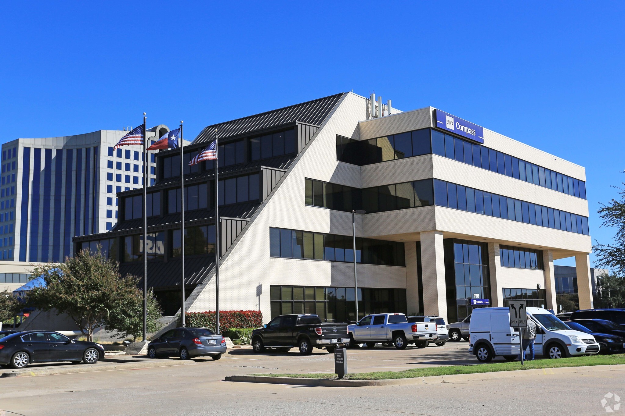 17218 Preston Rd, Dallas, TX for Rent