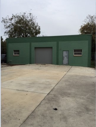 San Antonio, TX Industrial - 92 Lewis St