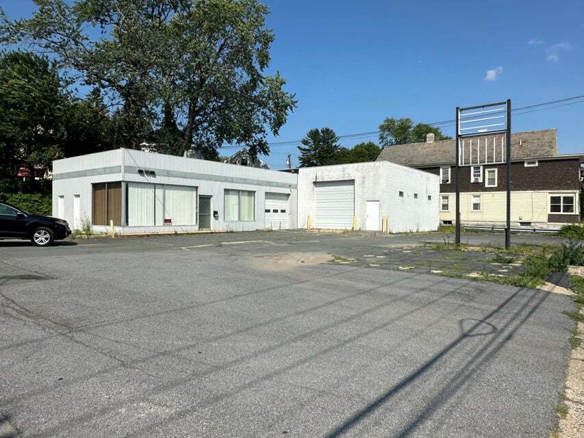 240 Mohawk Ave, Schenectady, NY for Rent