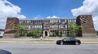 Hazleton, PA Schools - 725 N Locust St